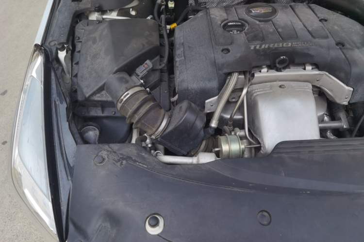 Used Cadillac XTS 2018 28T Tech Edition Engine Bay Right