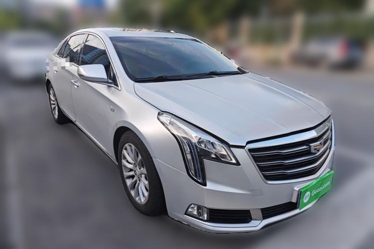 Used Cadillac XTS 2018 28T Elite Edition Front Right 45 Deg