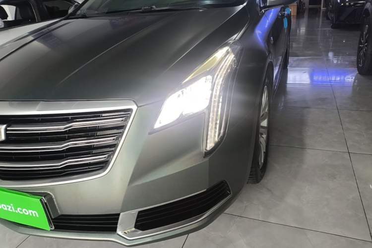 Used Cadillac XTS 2018 28T Tech Edition Left Front Headlight