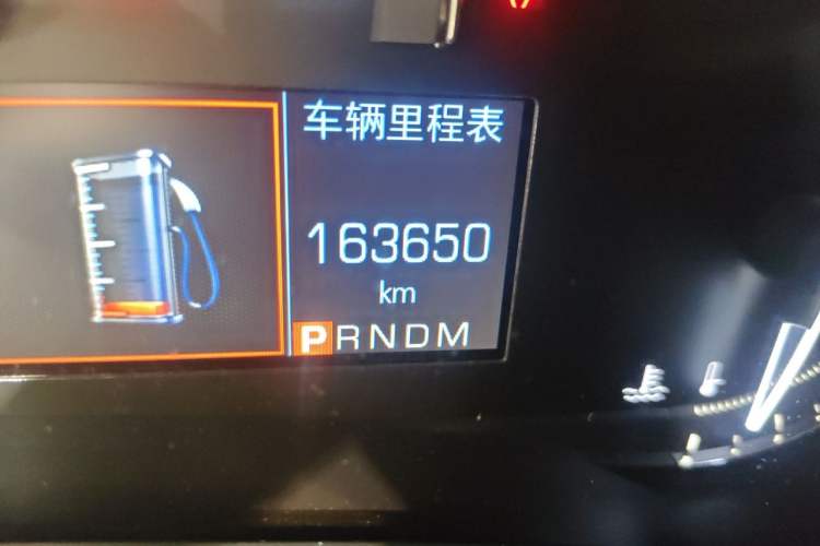 Used Cadillac XTS 2018 28T Elite Edition Odometer Close Up