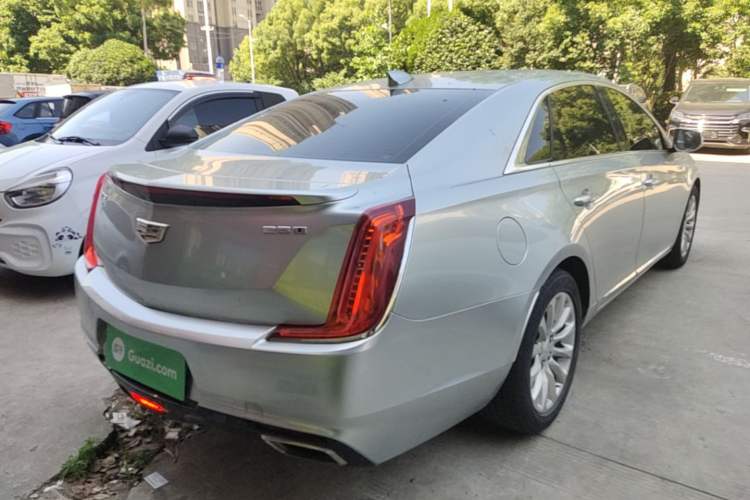 Used Cadillac XTS 2018 28T Tech Edition Rear Right 45 Deg