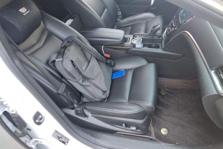 Used Cadillac XTS 2018 28T Tech Edition Right Front Seat