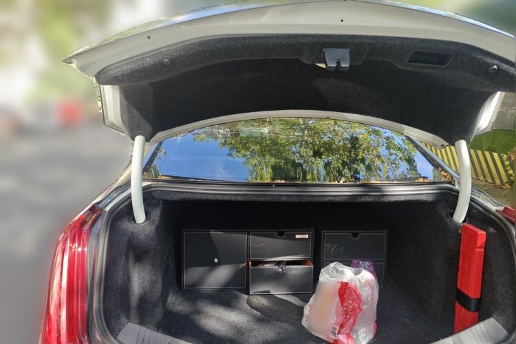 Used Cadillac XTS 2018 28T Elite Edition Trunk