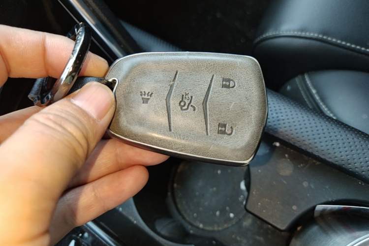 Used Cadillac XTS 2018 28T Tech Edition Vehicle Key