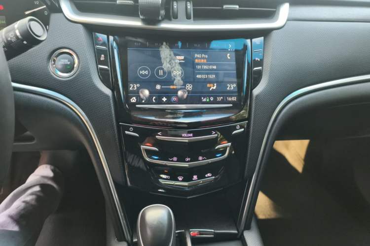 Used Cadillac XTS 2018 28T Elite Edition Audio And AC Panel