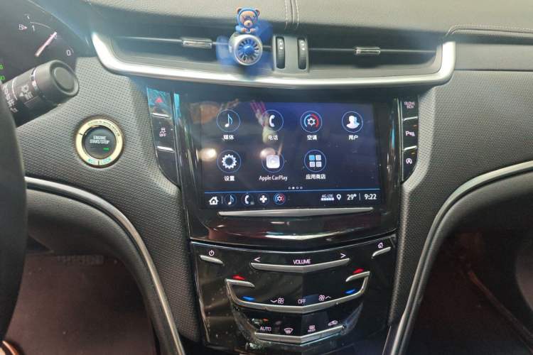 Used Cadillac XTS 2018 28T Tech Edition Audio And AC Panel