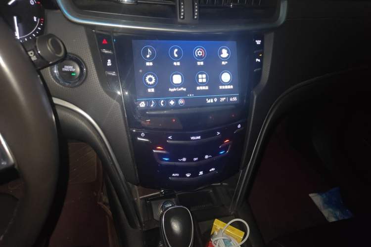 Used Cadillac XTS 2018 28T Tech Edition Audio And AC Panel