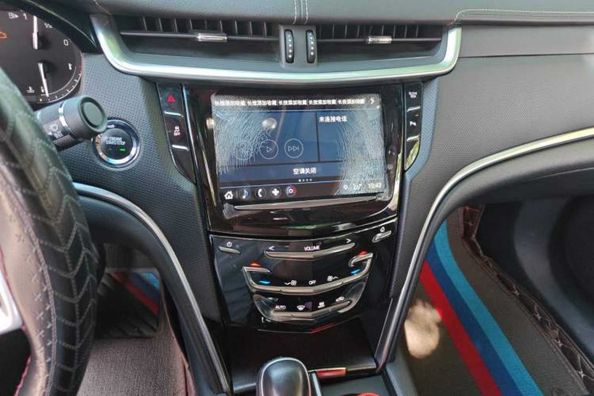 Used Cadillac XTS 2018 28T Tech Edition Audio And AC Panel