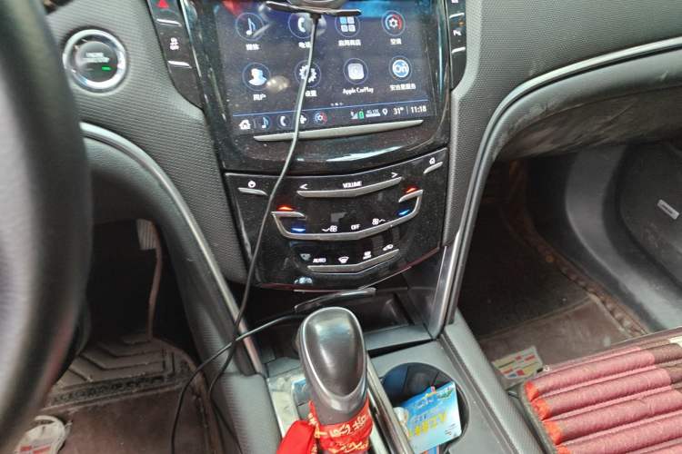 Used Cadillac XTS 2018 28T Tech Edition Audio And AC Panel