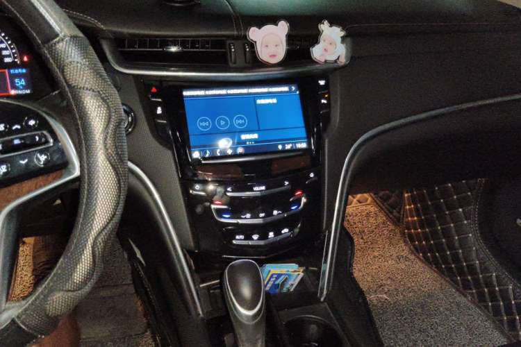 Used Cadillac XTS 2018 28T Tech Edition Audio And AC Panel