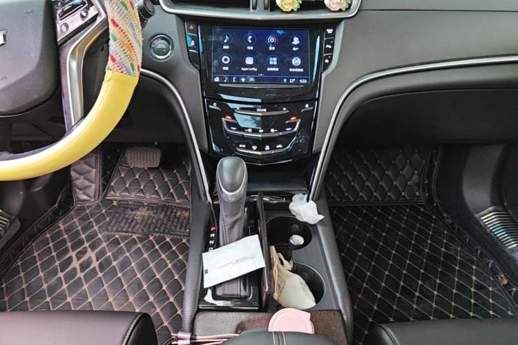 Used Cadillac XTS 2018 28T Tech Edition Audio And AC Panel