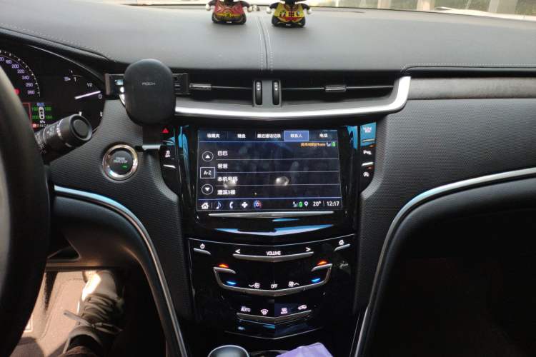 Used Cadillac XTS 2018 28T Elite Edition Audio And AC Panel