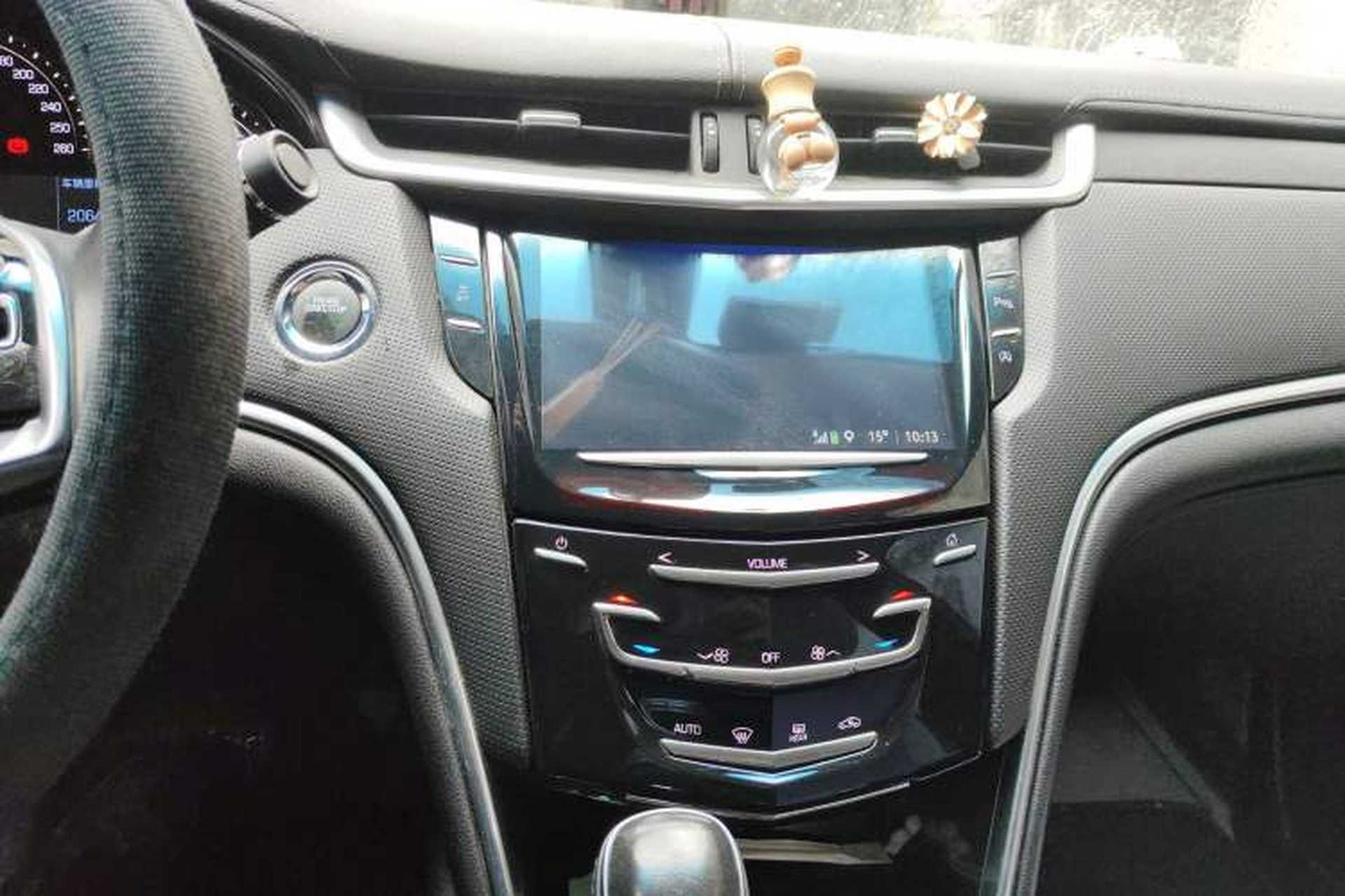 Used Cadillac XTS 2018 28T Tech Edition Audio And AC Panel