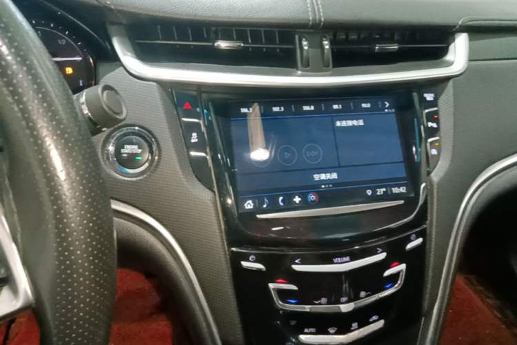 Used Cadillac XTS 2018 28T Tech Edition Audio And AC Panel