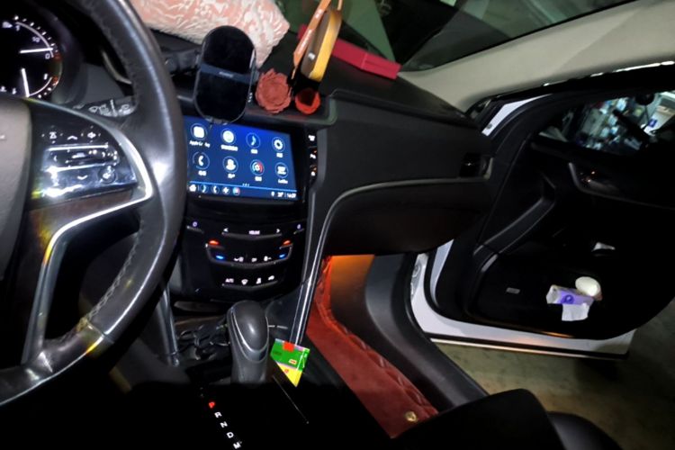Used Cadillac XTS 2018 28T Tech Edition Audio And AC Panel