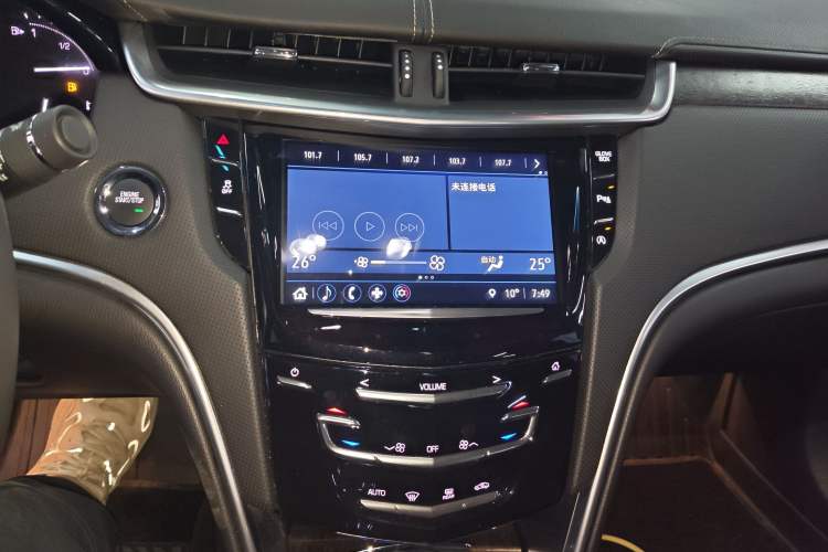 Used Cadillac XTS 2018 28T Elite Edition Audio And AC Panel