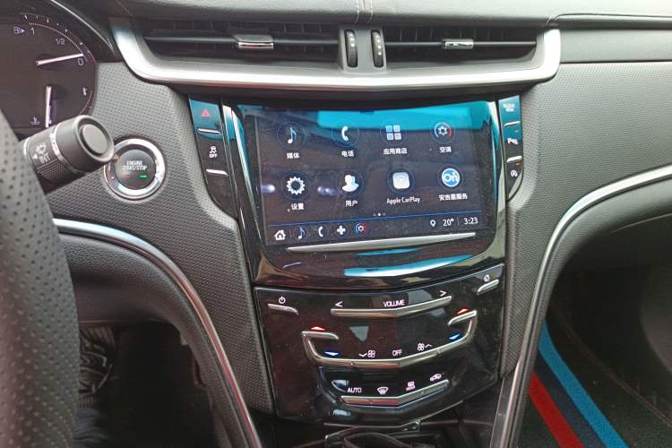 Used Cadillac XTS 2018 28T Tech Edition Audio And AC Panel