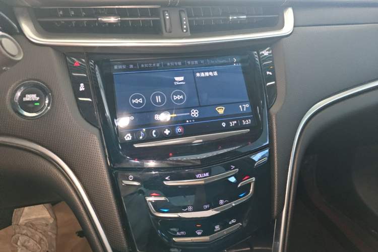 Used Cadillac XTS 2018 28T Tech Edition Audio And AC Panel