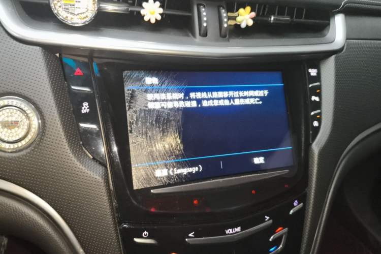 Used Cadillac XTS 2018 28T Tech Edition Audio And AC Panel