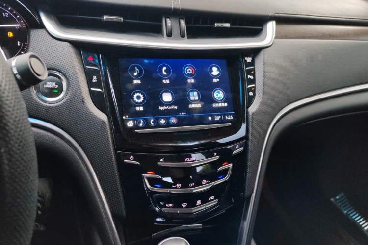 Used Cadillac XTS 2018 28T Elite Edition Audio And AC Panel