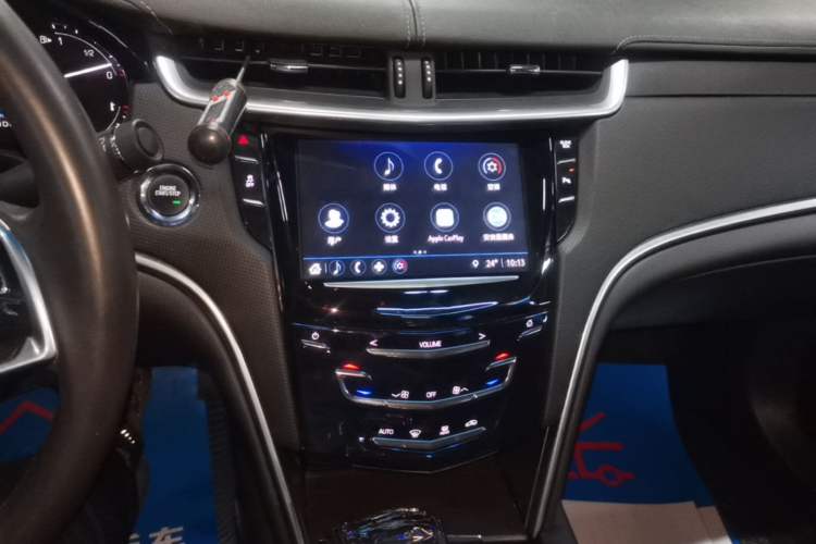 Used Cadillac XTS 2018 28T Tech Edition Audio And AC Panel