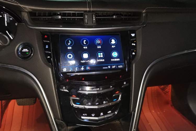 Used Cadillac XTS 2018 28T Tech Edition Audio And AC Panel