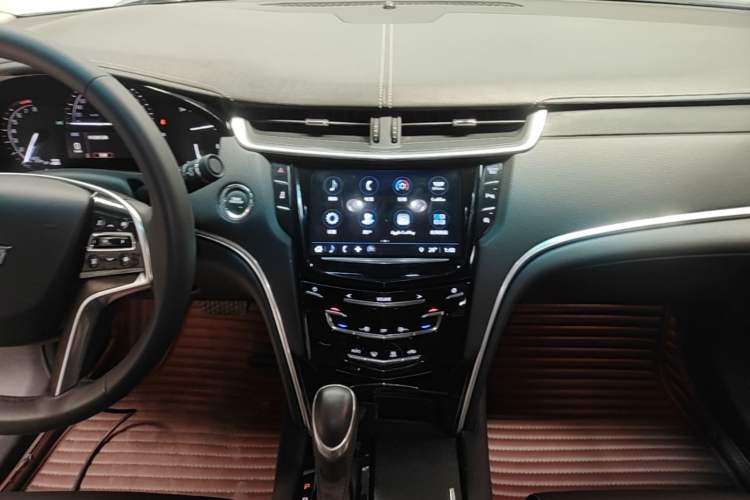 Used Cadillac XTS 2018 28T Tech Edition Audio And AC Panel