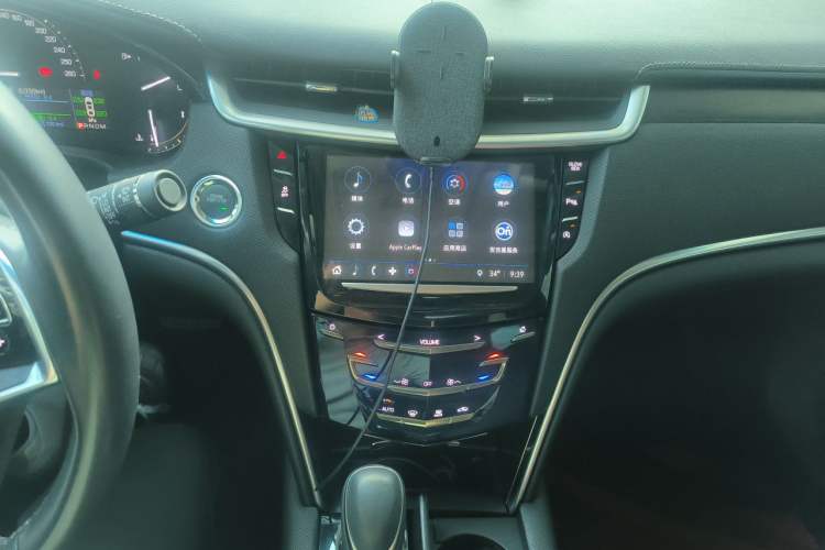 Used Cadillac XTS 2018 28T Elite Edition Audio And AC Panel