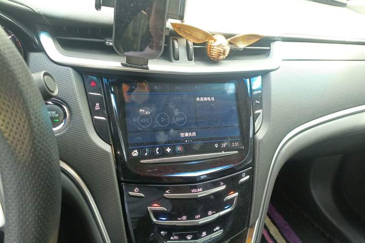Used Cadillac XTS 2018 28T Tech Edition Audio And AC Panel