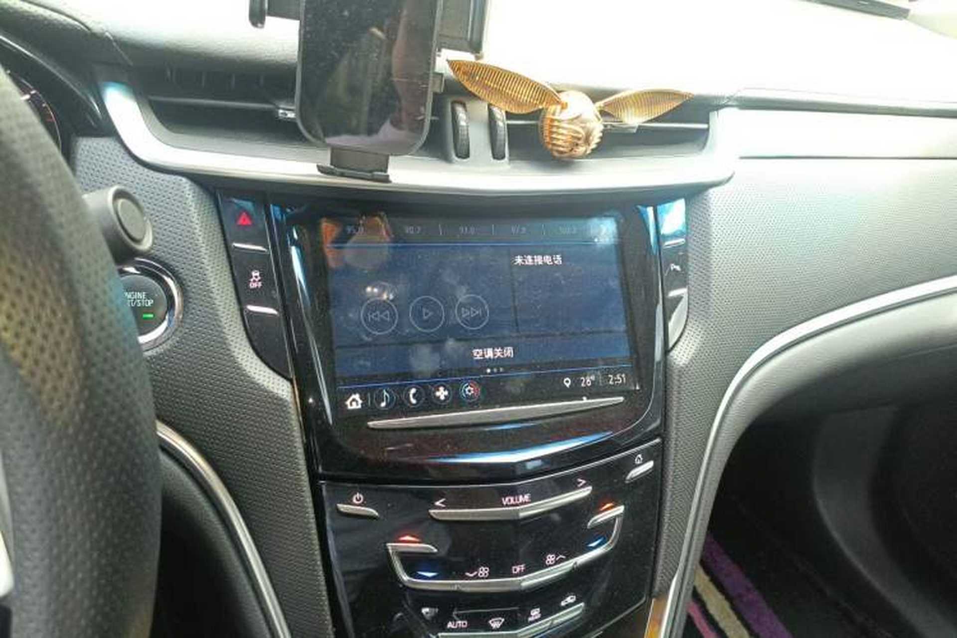 Used Cadillac XTS 2018 28T Tech Edition Audio And AC Panel