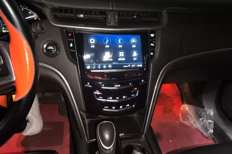 Used Cadillac XTS 2018 28T Elite Edition Audio And AC Panel