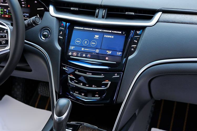 Used Cadillac XTS 2018 28T Elite Edition Audio And AC Panel