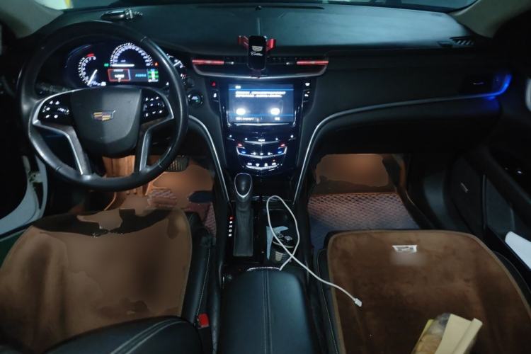 Used Cadillac XTS 2018 28T Tech Edition Center Console