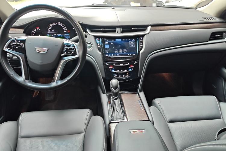 Used Cadillac XTS 2018 28T Elite Edition Center Console