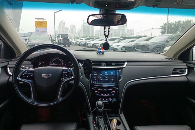 Used Cadillac XTS 2018 28T Tech Edition Center Console