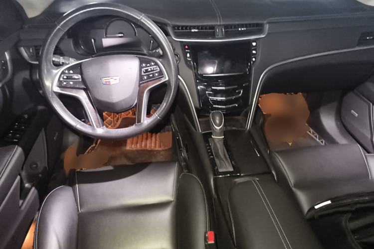 Used Cadillac XTS 2018 28T Tech Edition Center Console