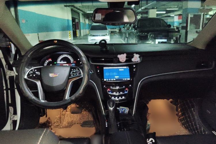 Used Cadillac XTS 2018 28T Tech Edition Center Console