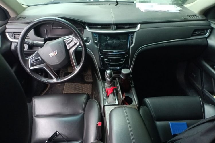 Used Cadillac XTS 2018 28T Tech Edition Center Console
