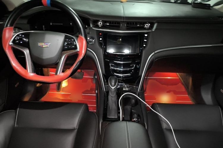 Used Cadillac XTS 2018 28T Tech Edition Center Console