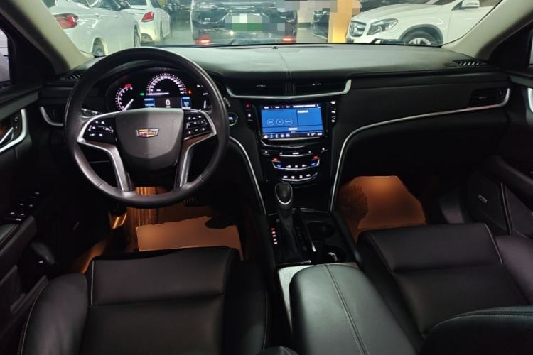 Used Cadillac XTS 2018 28T Tech Edition Center Console