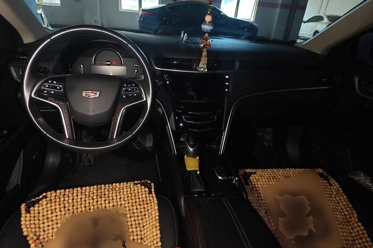 Used Cadillac XTS 2018 28T Tech Edition Center Console