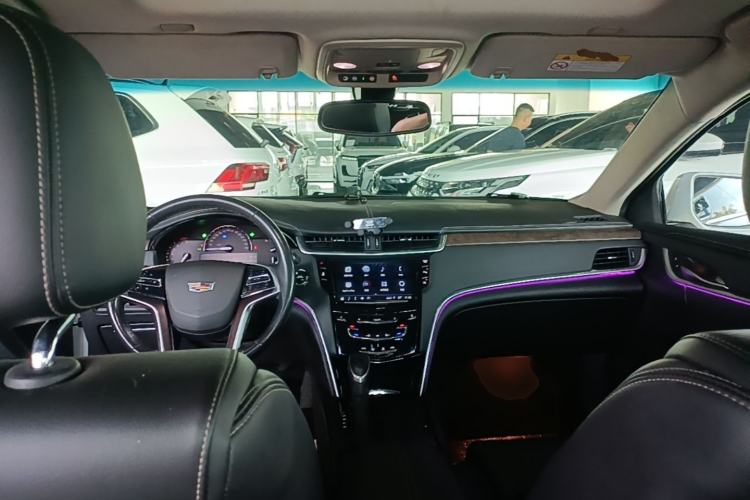 Used Cadillac XTS 2018 28T Tech Edition Center Console