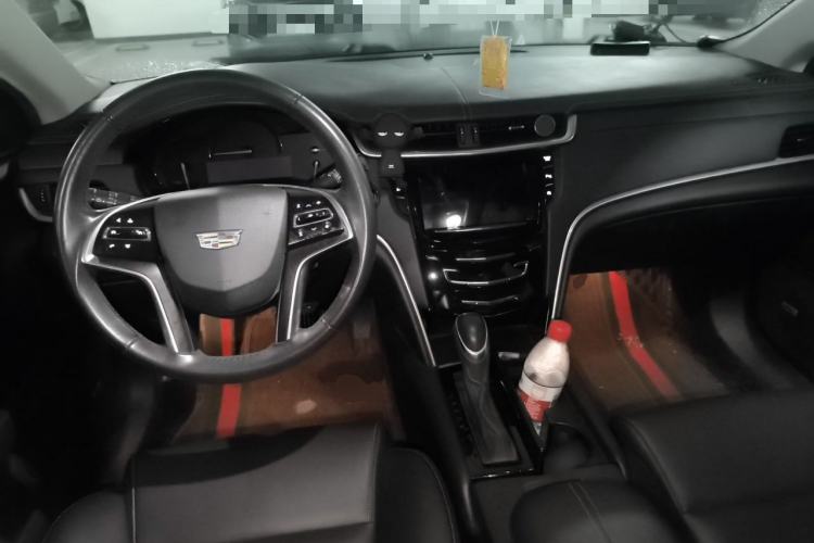 Used Cadillac XTS 2018 28T Tech Edition Center Console