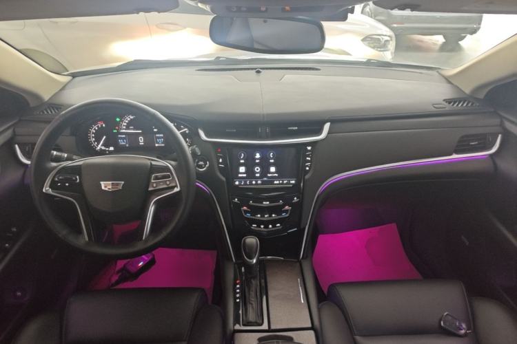 Used Cadillac XTS 2018 28T Tech Edition Center Console
