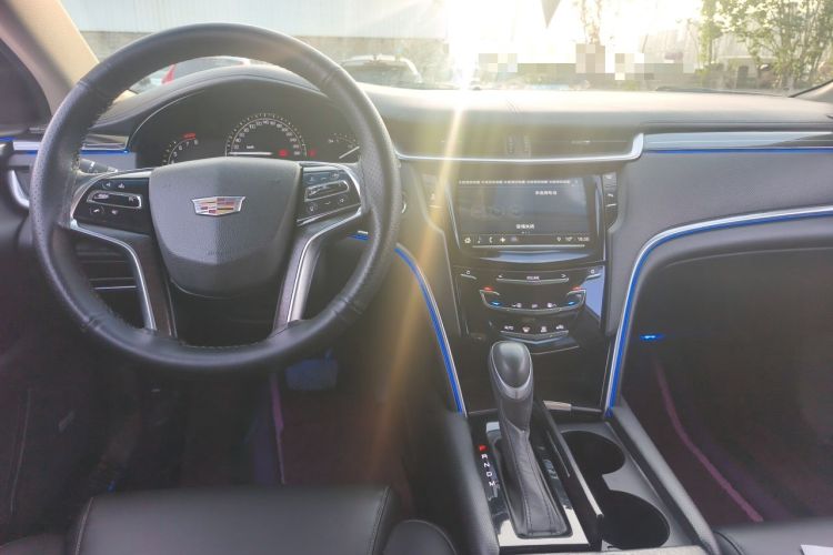 Used Cadillac XTS 2018 28T Tech Edition Center Console