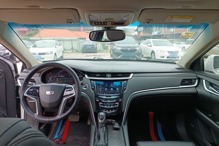 Used Cadillac XTS 2018 28T Tech Edition Center Console