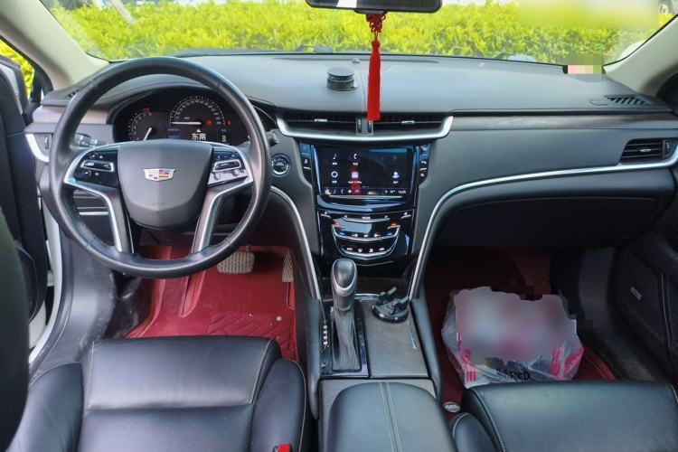 Used Cadillac XTS 2018 28T Elite Edition Center Console