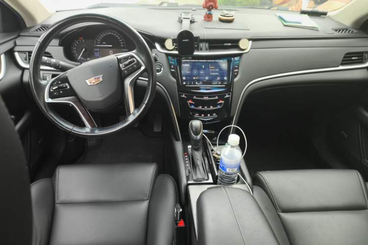 Used Cadillac XTS 2018 28T Tech Edition Center Console