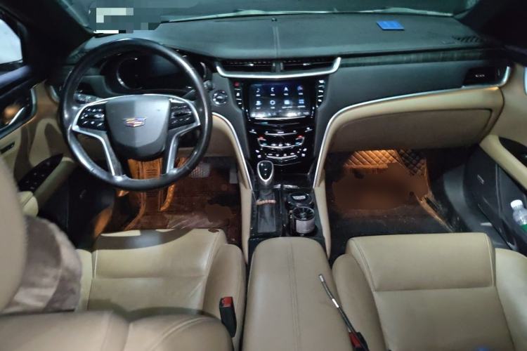 Used Cadillac XTS 2018 28T Luxury Edition Center Console