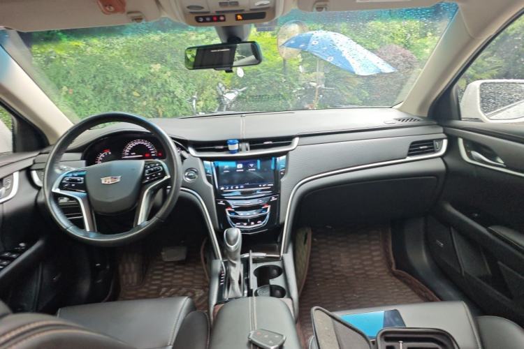 Used Cadillac XTS 2018 28T Tech Edition Center Console